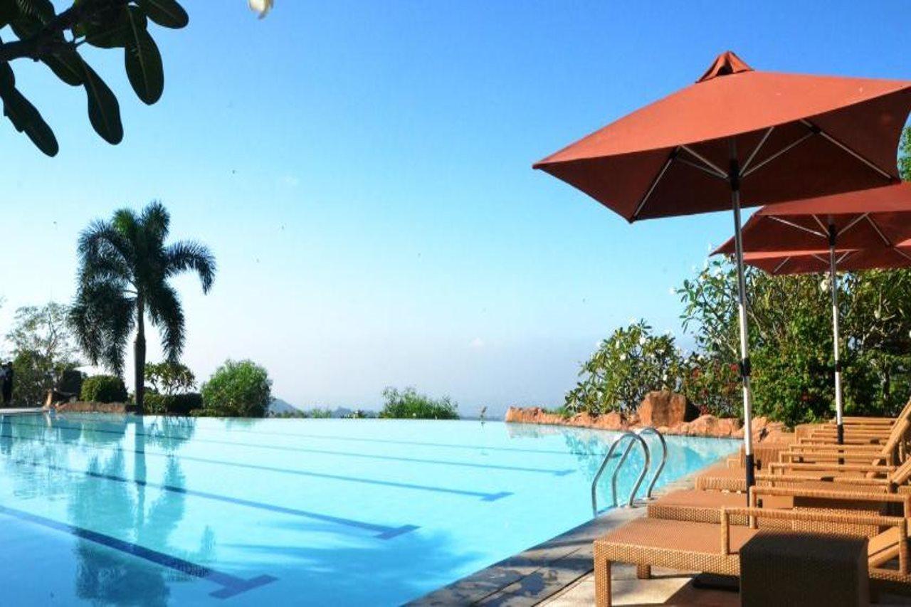 ทิมเบอร์แลนด์ ไฮแลนด์ รีสอร์ต Hotel San Mateo ภายนอก รูปภาพ
